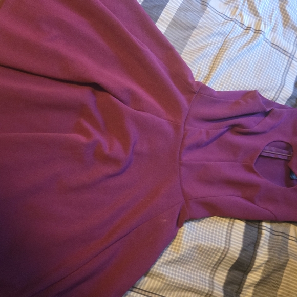 Heart cut out skater dress - Picture 1 of 5